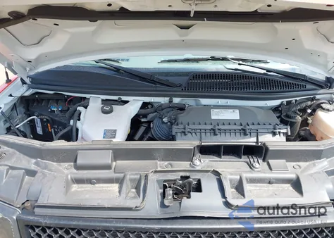 2024 Chevrolet Express Cargo Rwd 2500 Regular Wheelbase Wt z USA, uszkodzony, nr VIN 1GCWGAF73R1194076